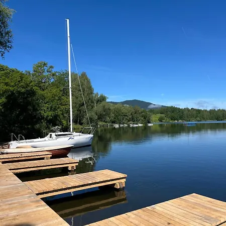 Lakeside - Bbq & Free Parking